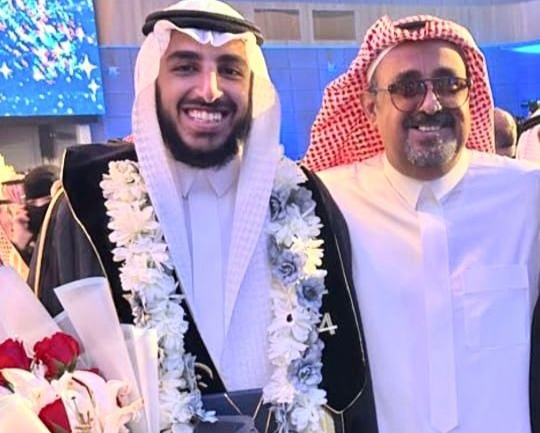 الربيعان يتخرج من كليه الطب جامعة الفيصل بالرياض