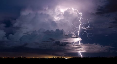 الأرصاد: أمطار رعدية على حائل ومتوسطة على نجران