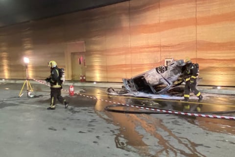 “مدني الرياض” يسيطر على حريق جراء حادث مروري