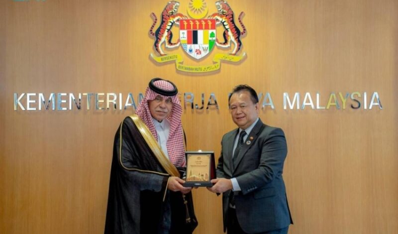 “القصبي” يختتم زيارته إلى كوالالمبور بعد الاطلاع على تجربة المشروعات الصغيرة والمتوسطة الماليزية