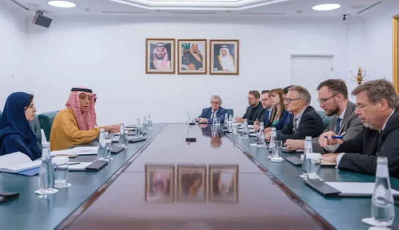 “الجبير” .. يستقبل وفداً من كبار الخبراء وممثلي الحكومة بألمانيا الاتحادية