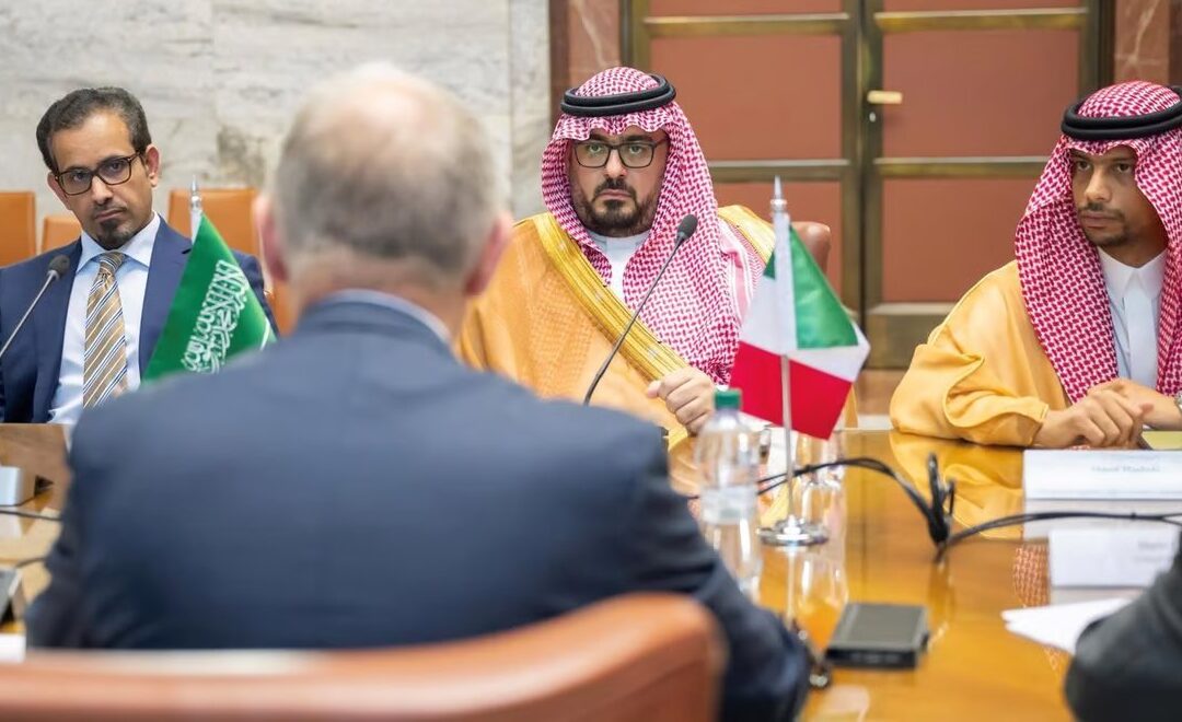 “وزير الاقتصاد” يناقش مع وزير الشركات الإيطالي سبل تعزيز التعاون الاقتصادي