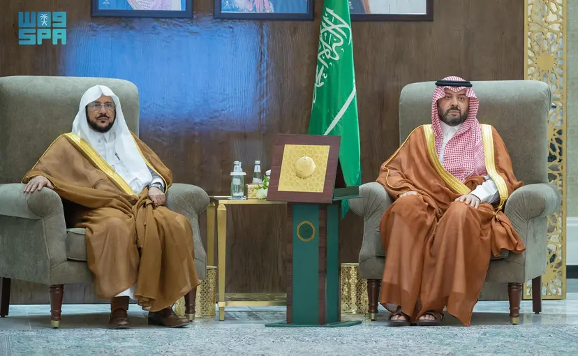 أمير الحدود الشمالية يستقبل وزير الشؤون الإسلامية ويدشّن البرنامج الدعوي “ولاء وعطاء”