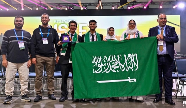 طلاب وطالبات سعوديون يُحققون 9 جوائز خاصة في “آيسف 2024”