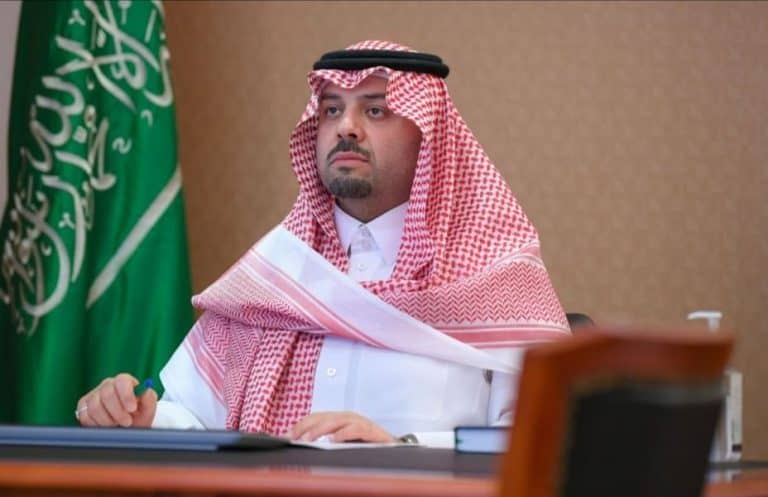 أمير الشمالية يرأس اجتماع الجهات الأمنية والخدمية المشاركة في منفذ جديدة عرعر