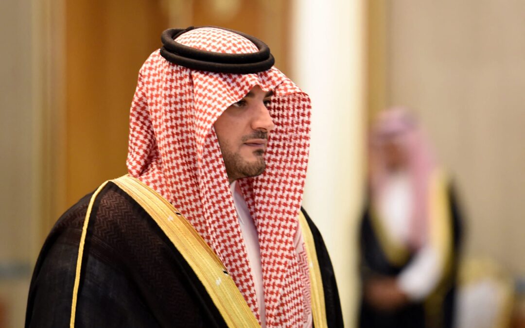 قائد الأمن البيئي يفتتح مركز العضية بمحمية الوعول بالرياض