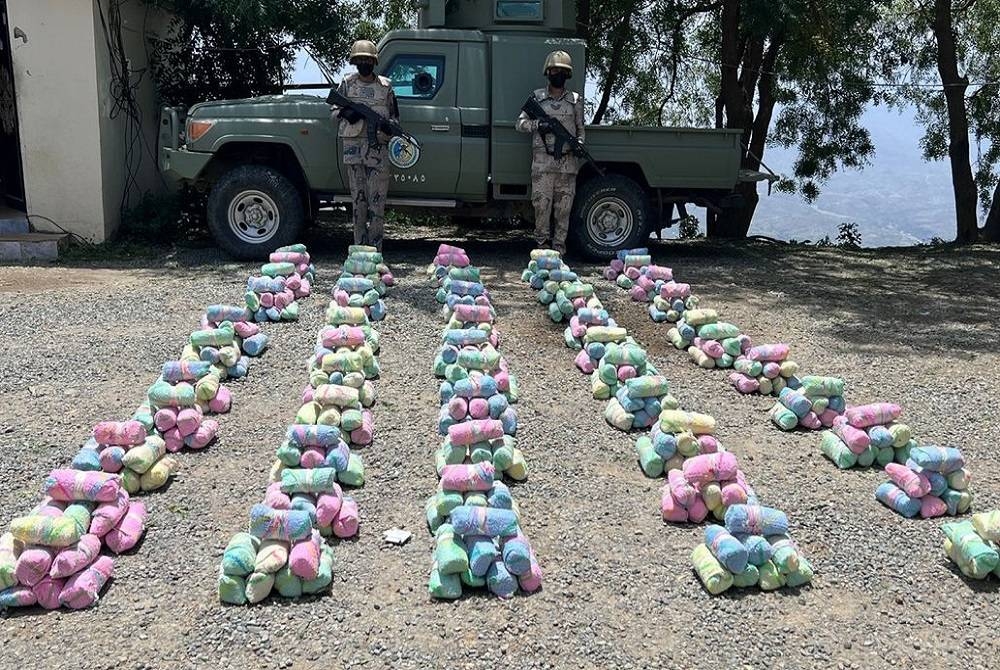 إحباط تهريب 220 كغم من القات المخدر بجازان