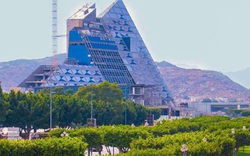 “أمانة الطائف” تواصل تقديم خدماتها خلال إجازة عيد الأضحى المبارك بتكليف 540 موظفاً