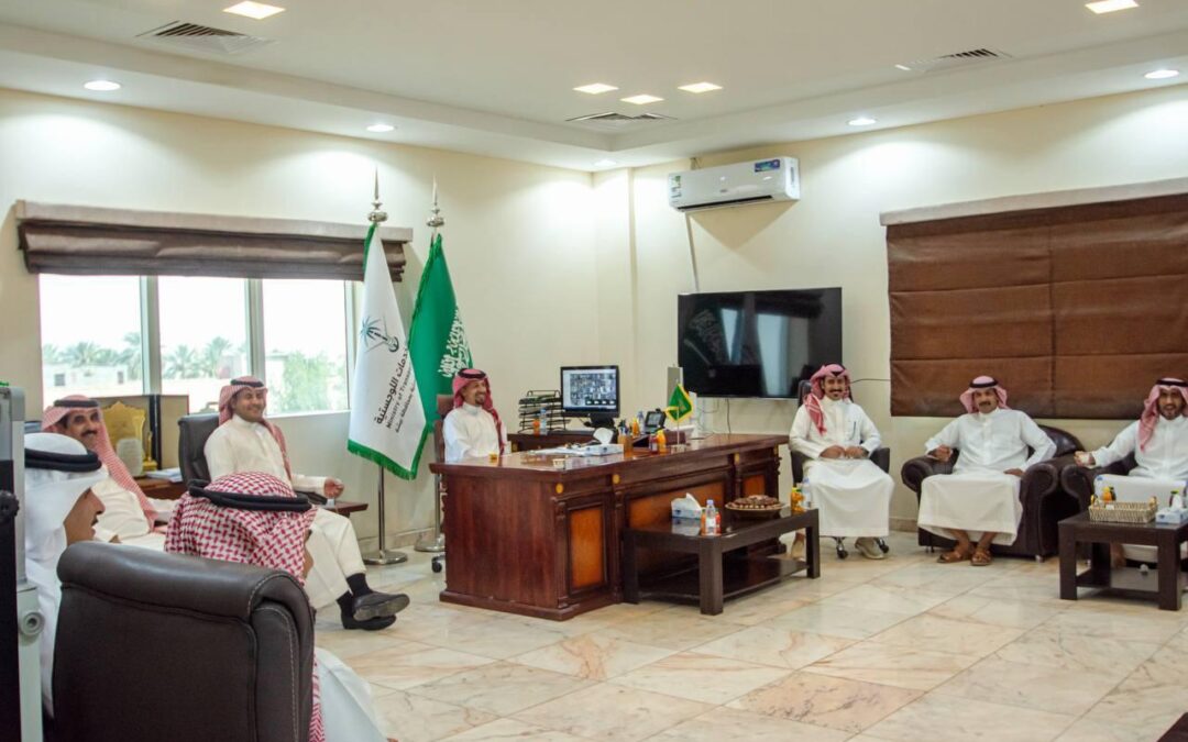 “مكتب وزارة النقل ببيشة” يقيم حفل معايدة لمنسوبيه بمناسبة عيد الأضحى