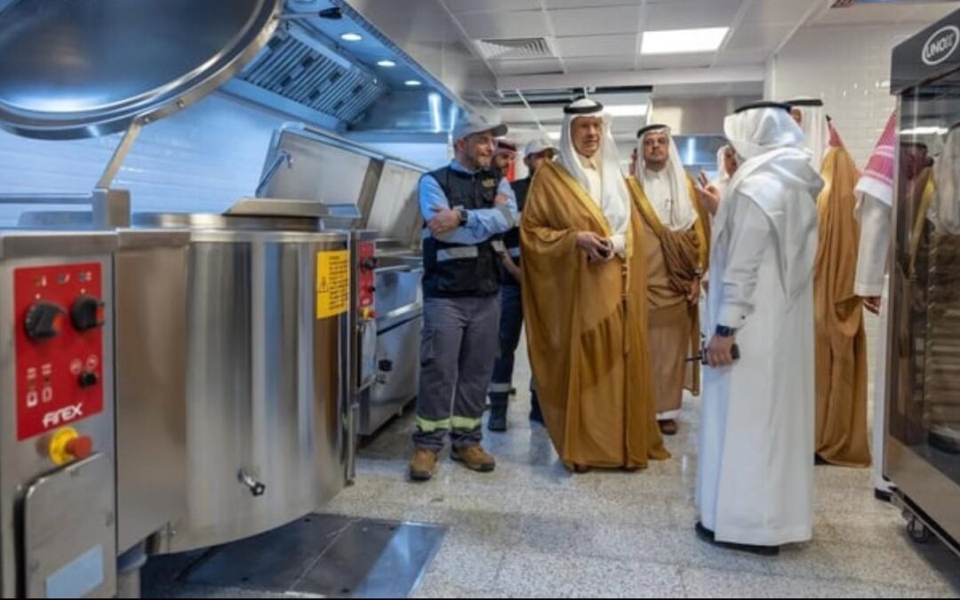 وزراء “الطاقة والحج والشؤون البلدية” ونائب أمير مكة يتفقدون الخطط التشغيلية لإمدادات الطاقة لموسم الحج