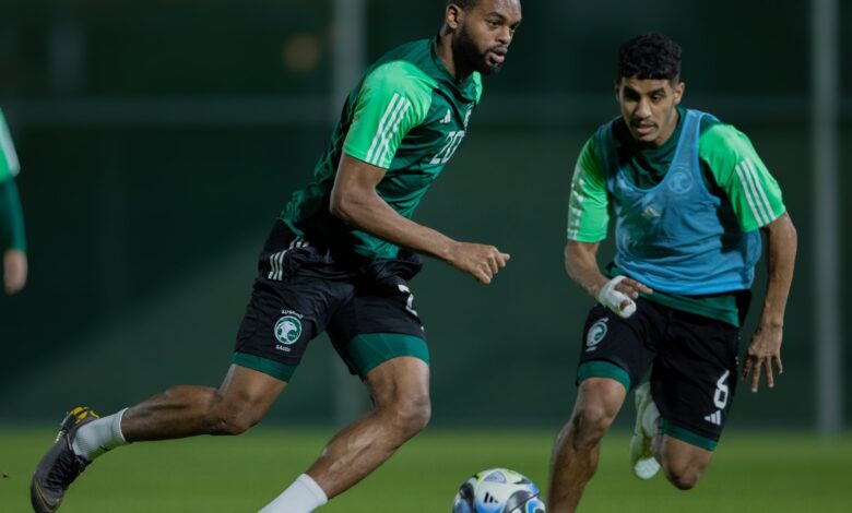 “أخضر الـ 19 عامًا” .. يلقى عُمان في ختام دور المجموعات لبطولة غرب آسيا