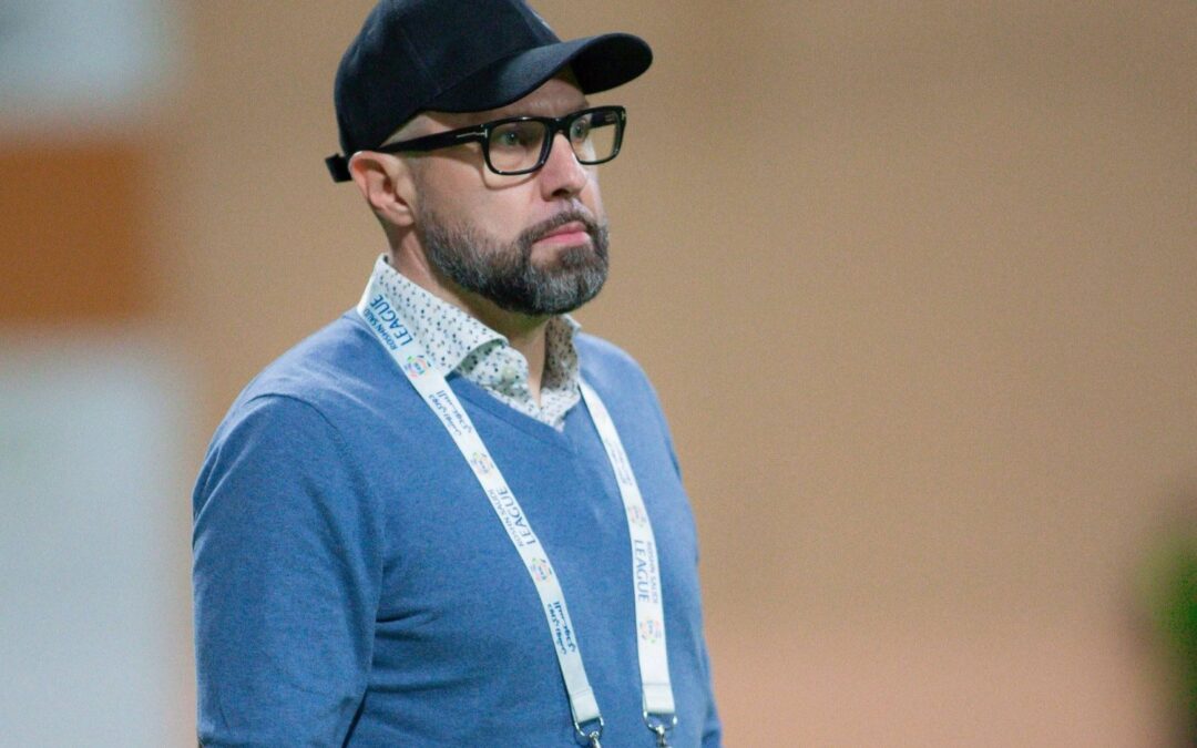 “الرائد” يعلن رحيل مدربه الكرواتي إيغور جوفيتشفتش