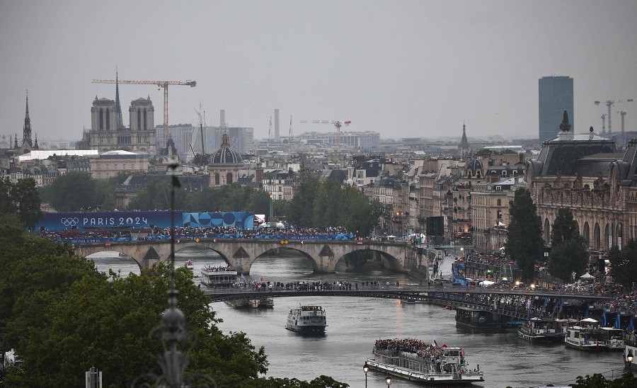 بعد زيادة تلوث المياه .. إلغاء حصة تدريبية في نهر السين