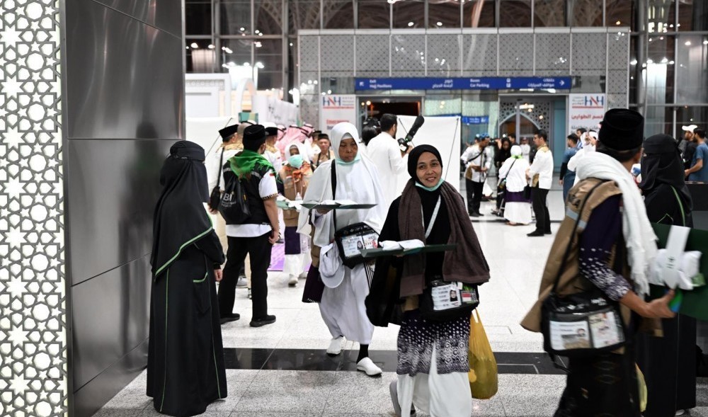 الخطوط السعودية تودع آخر أفواج ضيوف الرحمن