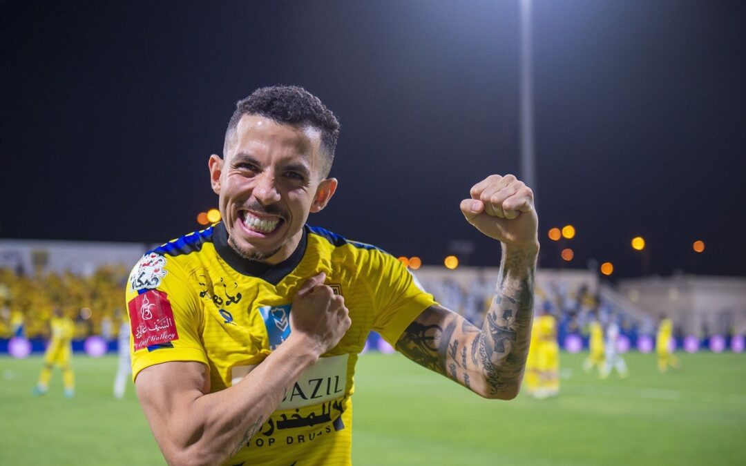 التعاون يتعاقد مع البرازيلي فلافيو داسيلفا