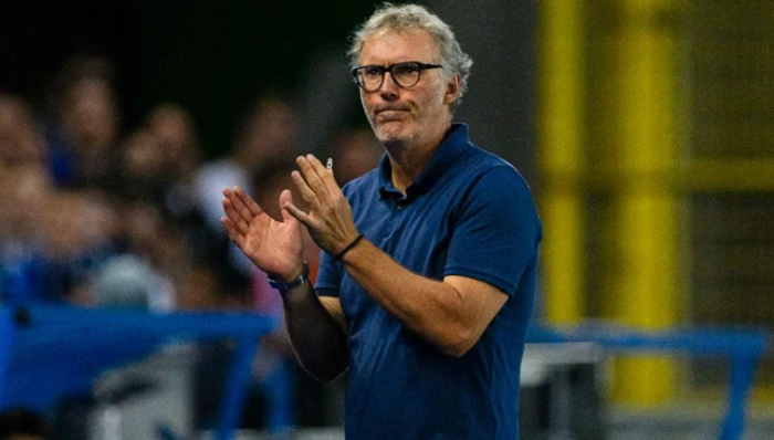 رسميًا..الاتحاد يتعاقد مع المدرب الفرنسي لوران بلان