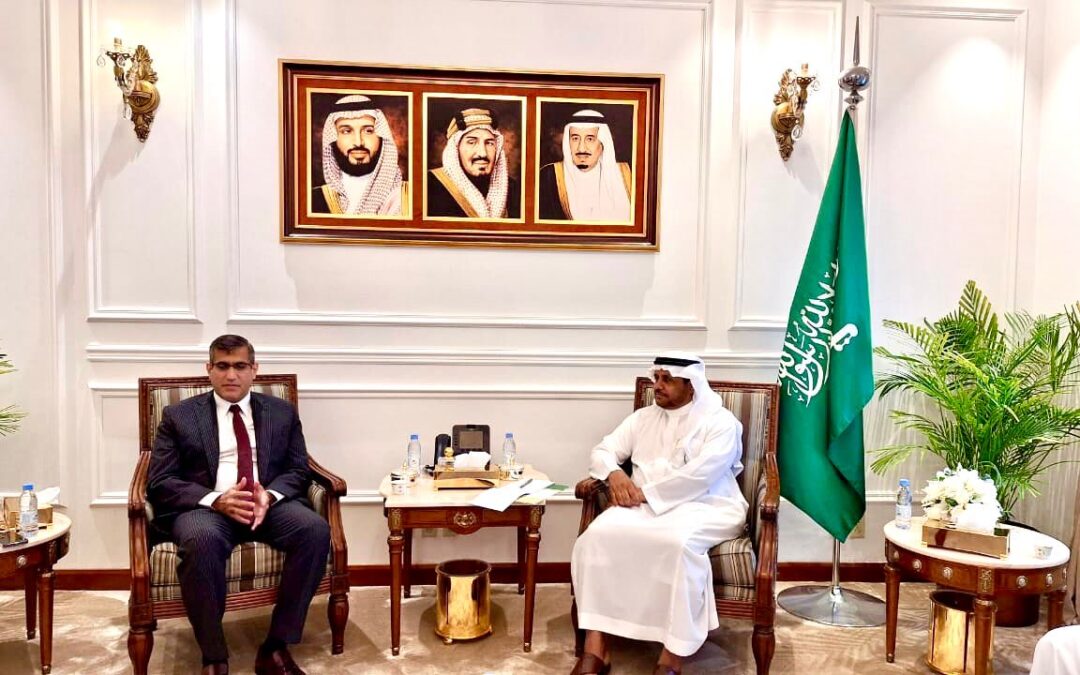 المندوب السعودي لدى “التعاون الإسلامي” يستقبل نظيره “الباكستاني”