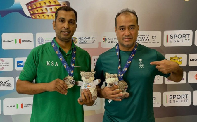 الثنائي السعودي “الحربي والصعيقر” يحصدان فضية بطولة العالم لكرة الطاولة
