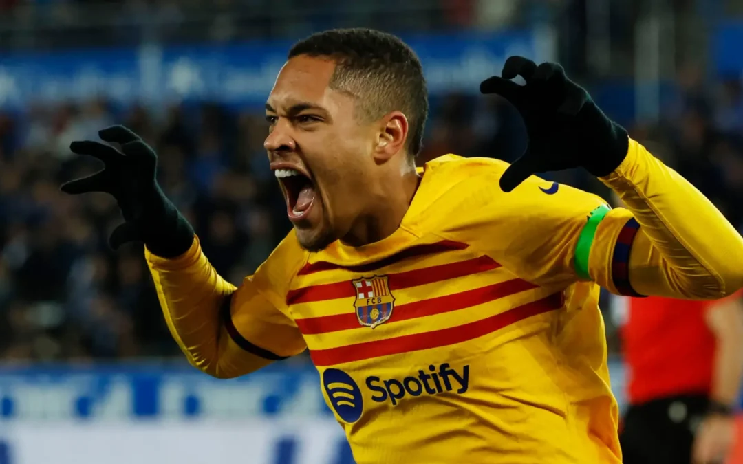 برشلونة مستعدٌ لبيع مهاجمه فيتور روكي للهلال