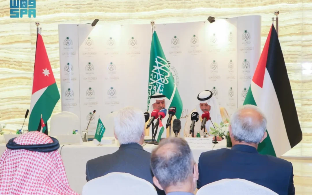 “الربيعة” يدشّن حزمةً مشاريع لدعم لاجئي سوريا وفلسطين في الأردن