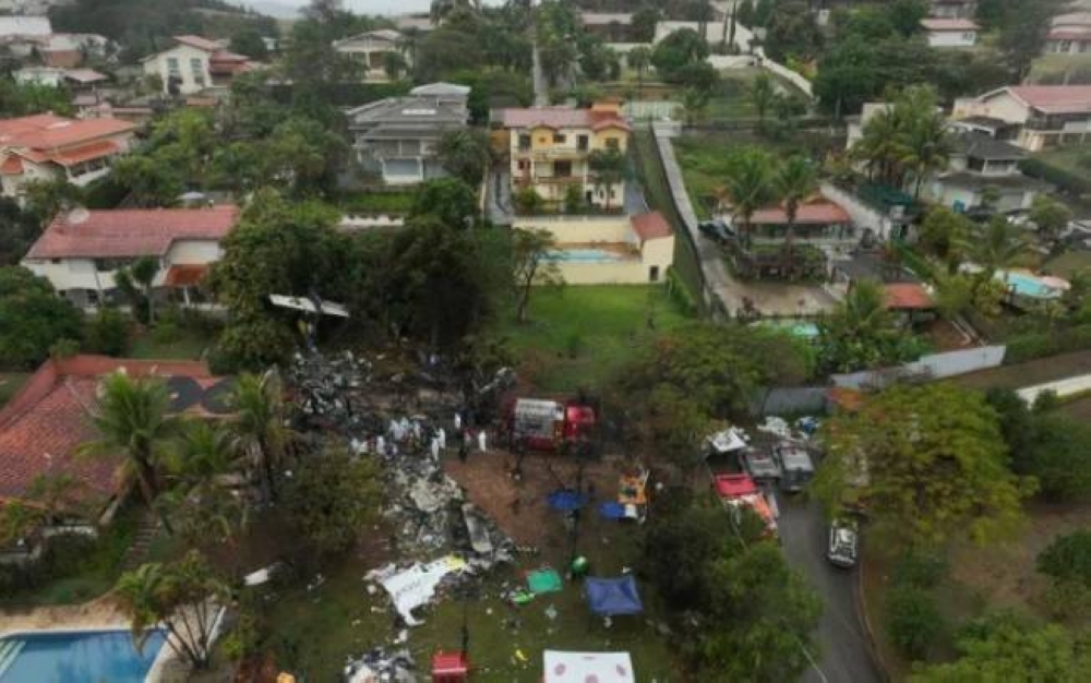 انتشال جثامين ضحايا تحطم الطائرة في ساو باولو