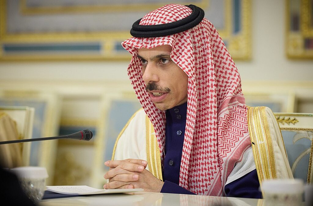 “وزير الخارجية” يسافر إلى “المملكة المتحدة” في زيارة رسمية