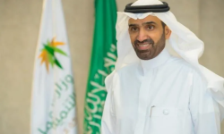 رسمياً.. وزير الموارد البشرية يدشّن المنصة الوطنية الموحدة للتوظيف “جدارات”