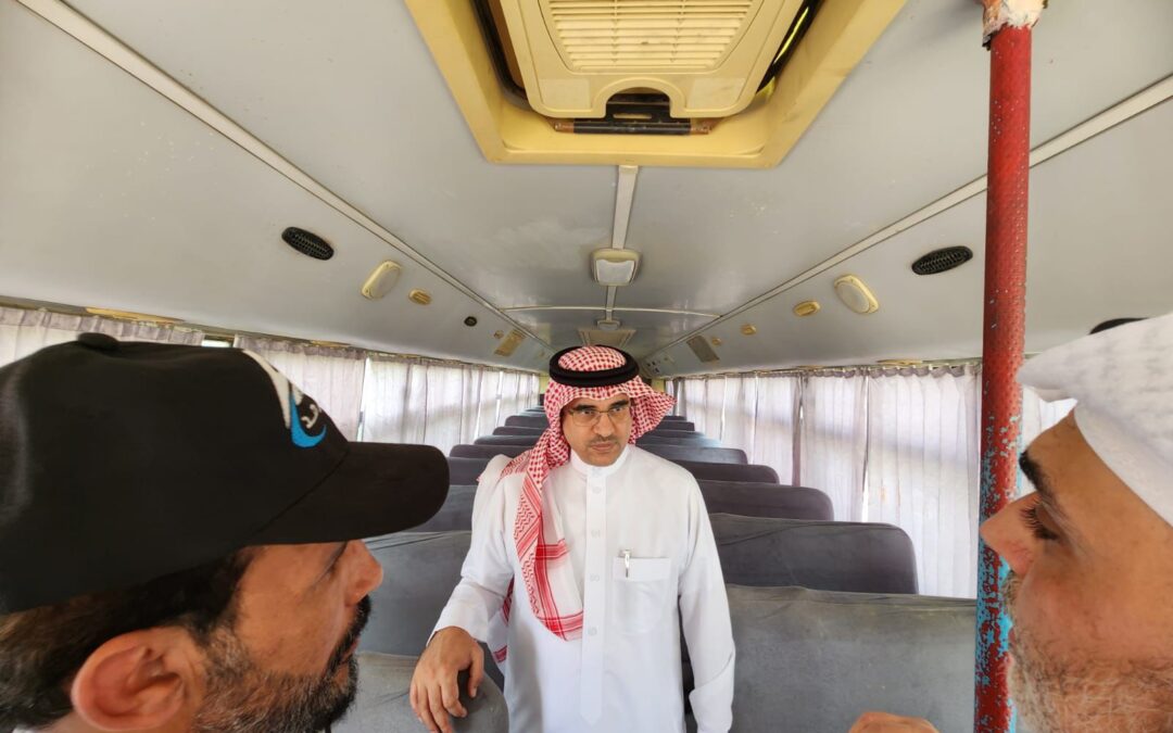 مدير تعليم الطائف يتابع جاهزية حافلات المدارس ويشدّد على معايير السلامة