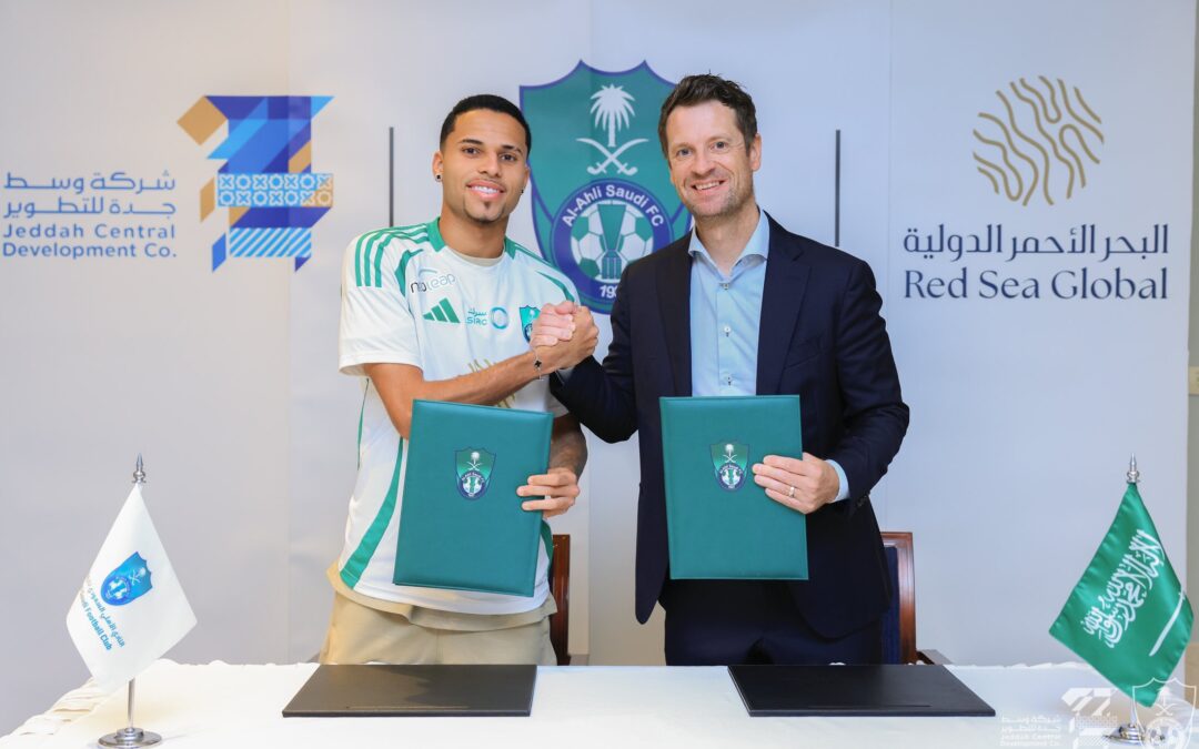 “الأهلي” يظفر بخدمات البرازيلي “ألكسندر”