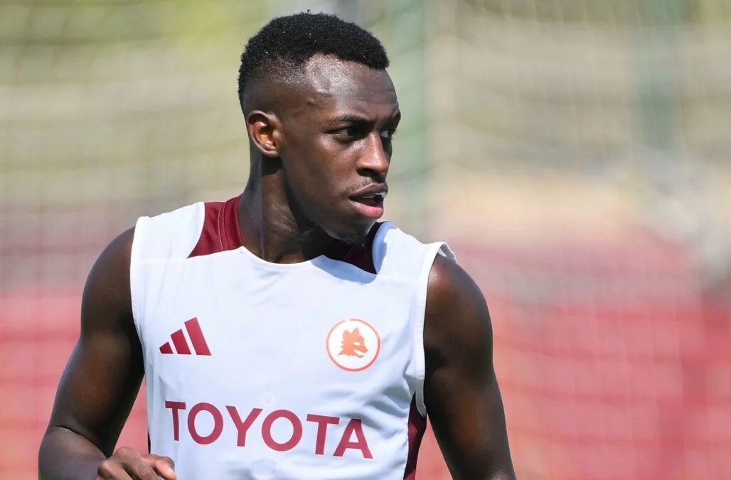 “سعود عبدالحميد” يشارك في مرانه الأول مع روما الإيطالي