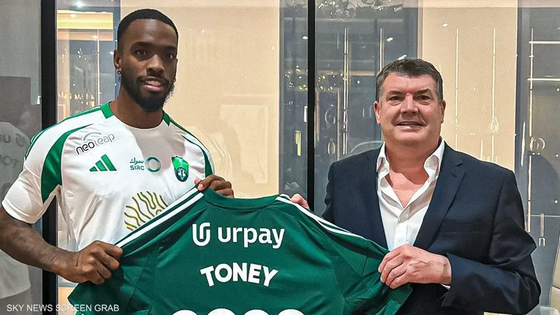 تعرّف على أهم 15 صفقة في اليوم الأخير من سوق الانتقالات