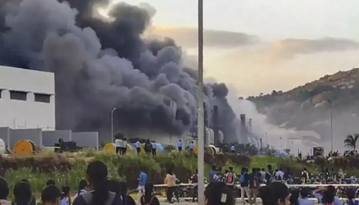 حريق بمصنع آيفون التابع لـ “تاتا” الهندية