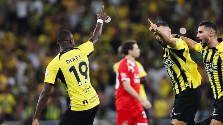 هدف بنزيما مع الاتحاد.. الأجمل في الجولة الثالثة من دوري روشن