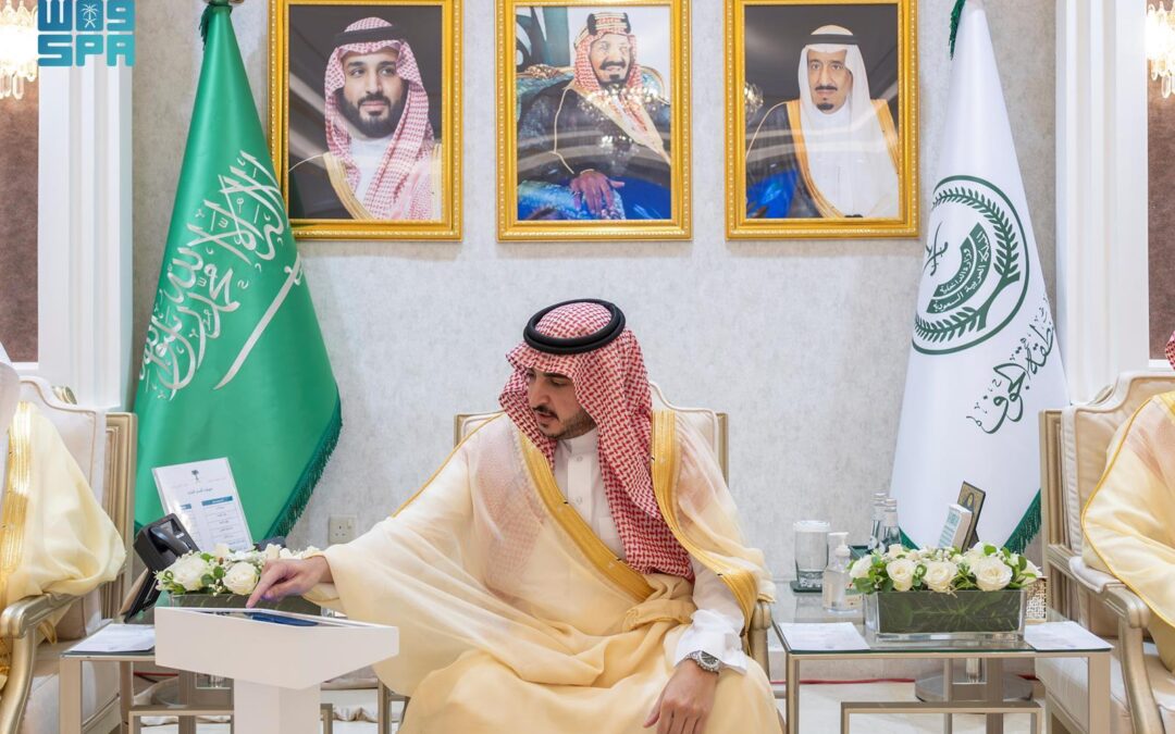 بتكلفة تخطت 885 مليون ريال.. “أمير الجوف” يضع حجر الأساس لـ28 مشروعًا تنمويًّا