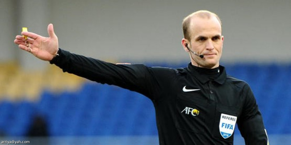 الليلة.. صافرة الأردني “مخادمة” تحكم قمة الأخضر وإندونيسيا