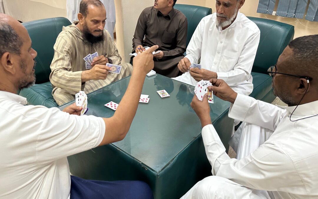 بالتعاون مع جمعية المتقاعدين بجازان وجمعية إجلال لكبار السن مركز التنمية الاجتماعية بجازان ينفذ برنامج اليوم العالمي لكبار السن