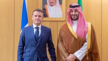 ولي العهد يلتقي الرئيس الفرنسي ورئيس الوزراء اليوناني في انعقاد القمة الخليجية – الأوروبية