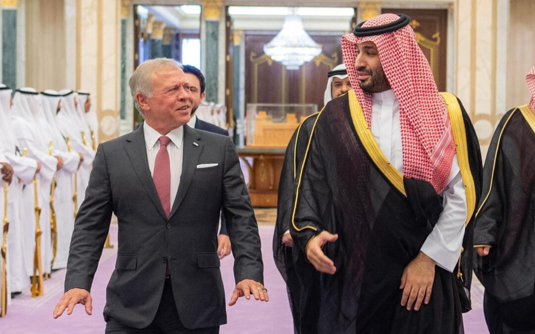 ولي العهد وملك الأردن يبحثان تطورات الأوضاع في الشرق الأوسط