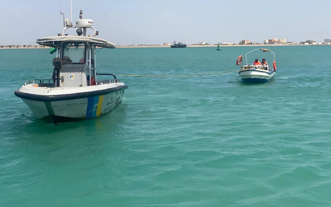 بجازان.. تقديم المساعدة لبحار تعرّض لأزمة صحية في عرض البحر
