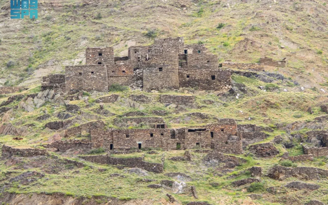 بيوت الأجداد بالطائف.. إبداعٌ في النحت ورصف الأحجار بأدوات بسيطة