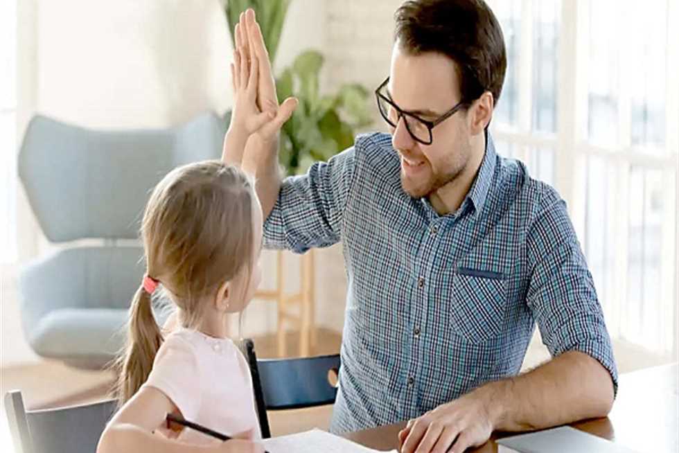 “8 قواعد” لبناء شخصية أطفال واثقة ومسؤولة