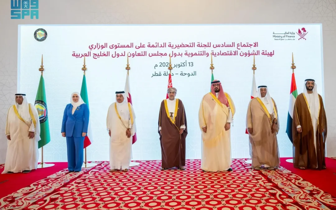 “وزير الاقتصاد” يبحث مع الأمين العام لمجلس التعاون آفاق التكامل الاقتصادي والتنموي المشترك