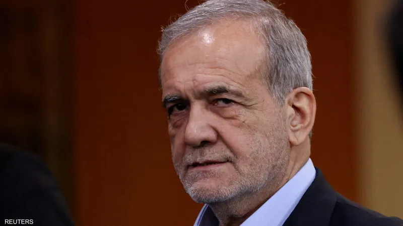 إيران تؤكد عدم سعيها للحرب وتهدد برد مناسب على الضربات الصهيونية