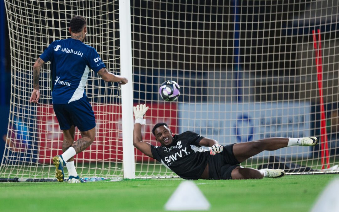 الهلال: “العويس” يبدأ رحلة التعافي “ونيمار” يشارك في التمارينات