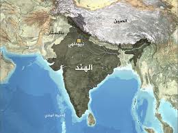 الهند تُجلي مئات الأشخاص وتغلق المدارس استعدادًا لعاصفة استوائية