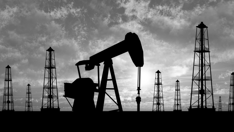 “النفط” يرتفع إلى 76.95 دولارًا للبرميل