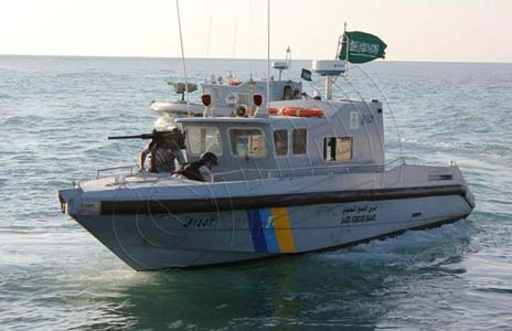 حرس الحدود مكة ينقذ طفلًا من الغرق أثناء ممارسة السباحة بالقنفذة