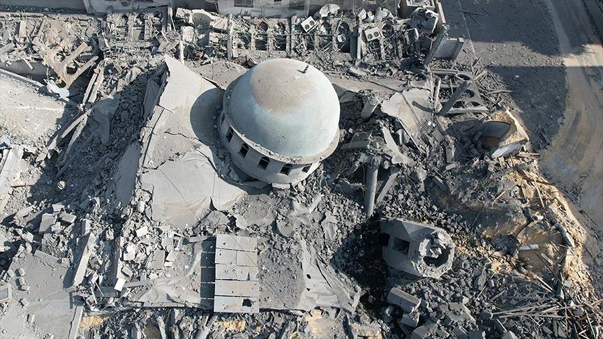 11 شهيدًا.. في إطلاق نار وقصف للاحتلال على غزة والضفة الغربية