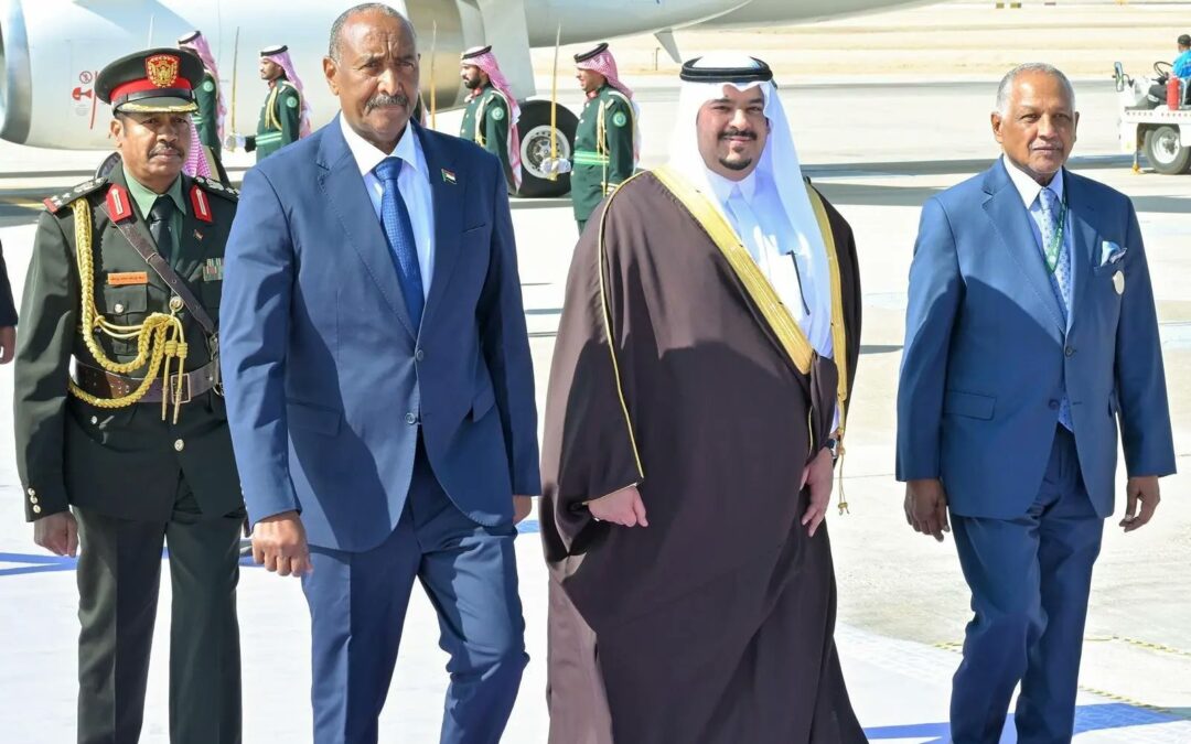رئيس مجلس السيادة الانتقالي السوداني الرياض لحضور القمة غير العادية