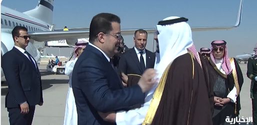 رئيس مجلس الوزراء العراقي يصل إلى الرياض لحضور قمة الرياض غير العادية